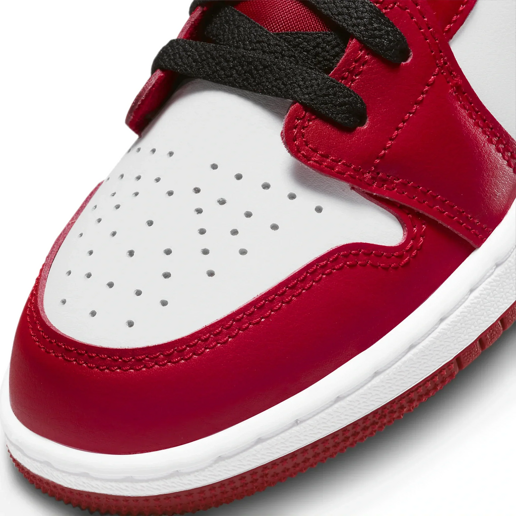 Air Jordan 1 Low Bulls (GS) Sneakers - Red